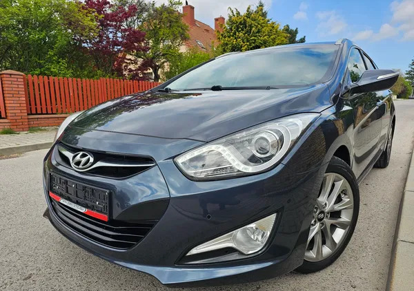 hyundai i40 lubelskie Hyundai i40 cena 40400 przebieg: 188000, rok produkcji 2015 z Ciechanowiec